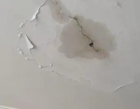 辉南阳台漏水维修公司分享下屋面防水工程质量问题原因分析